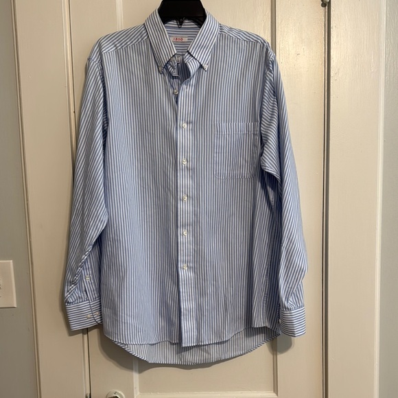 Izod Other - Izod Men's Blue Striped Shirt